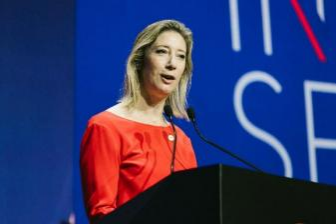 新闻稿-<a href=http://m.biwataku.com/ target=_blank class=infotextkey>18luck新利全站
</a>营商周 2024 峰会于香港会议展览中心隆重开幕3034.png