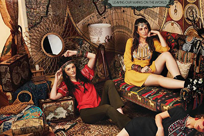 ӡ��Desi Belleʱ���˶�ƽ����:��������